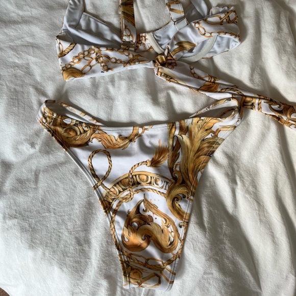 Daria’s Bikinis Chain Print Two Piece - Picture 4 of 5